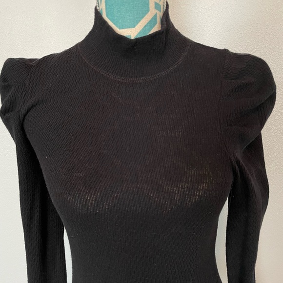 Free People Puff Shoulder Mock Turtleneck Top XS Black - Picture 2 of 6